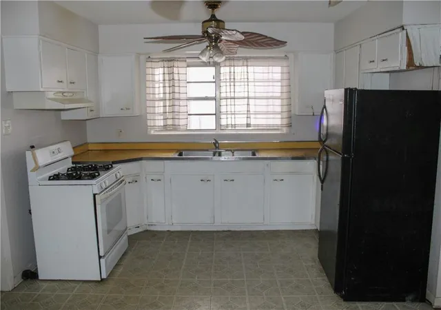 Photo 3 of Single family home for sale at 3129 Burgundy St, New Orleans, LA 70117 | MLS# 2563588 | Listing updated on 2026-09-14