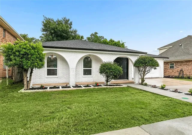 Photo 2 of Single family home for sale at 80 Nassau Ave, Kenner, LA 70065 | MLS# 2563675 | Listing updated on 2026-09-02