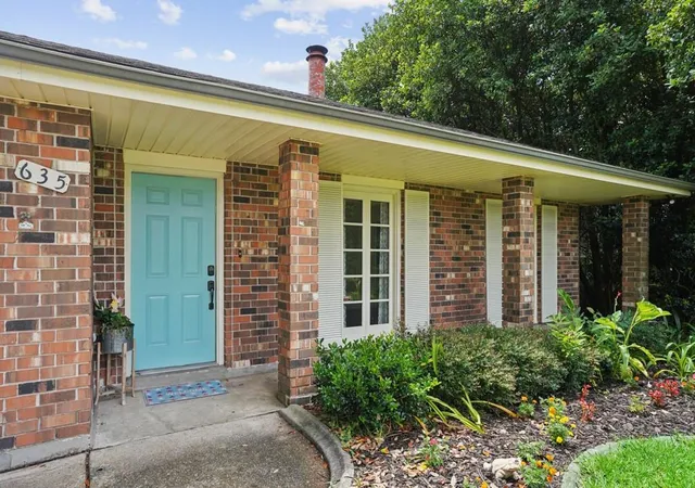 Photo 3 of Single family home for sale at 635 Little Farms Ave, River Ridge, LA 70123 | MLS# 2563182 | Listing updated on 2026-09-14