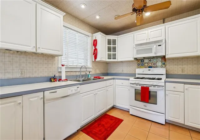 Photo 4 of Sale Pending at 9428 Sharla Dr, River Ridge, LA 70123 | MLS# 2558169 | Listing updated on 2026-09-10