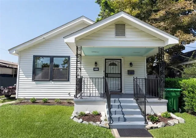 Photo 1 of Single family home for sale at 534 Brown Ave, Harvey, LA 70058 | MLS# 2561087 | Listing updated on 2026-09-14