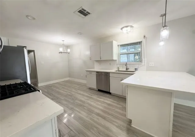 Photo 4 of Single family home for sale at 534 Brown Ave, Harvey, LA 70058 | MLS# 2561087 | Listing updated on 2026-09-14