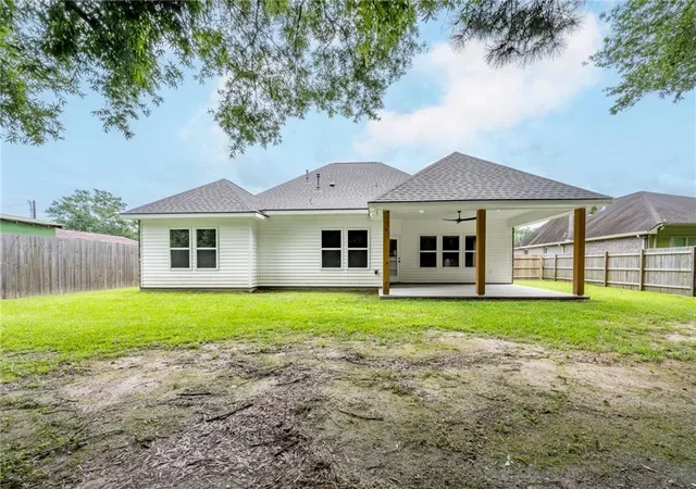 Photo 2 of Single family home for sale at 39393 Meadow Ridge Ln, Ponchatoula, LA 70454 | MLS# 2564419 | Listing updated on 2026-09-18