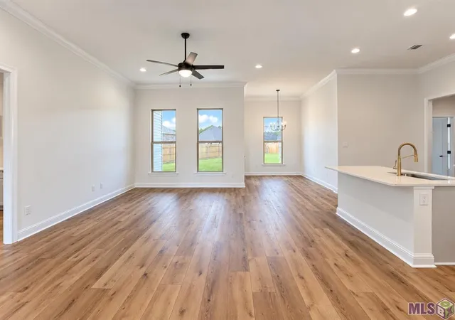 Photo 3 of Sale Pending at 42468 Blue Bay Dr, Ponchatoula, LA 70454 | MLS# NO2026011577 | Listing updated on 2026-09-29