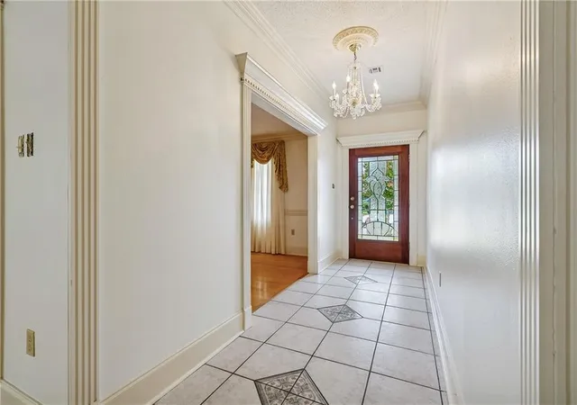 Photo 3 of Single family home for sale at 3621 Tolmas Dr, Metairie, LA 70002 | MLS# 2564499 | Listing updated on 2026-09-15