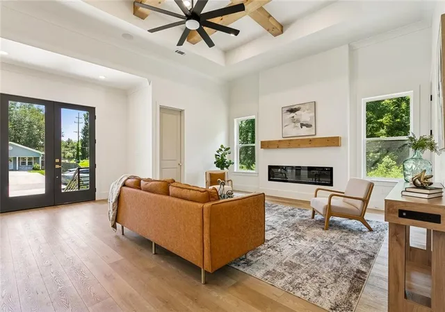Photo 4 of Single family home for sale at 2337 Orleans St, Mandeville, LA 70448 | MLS# 2564278 | Listing updated on 2026-09-19