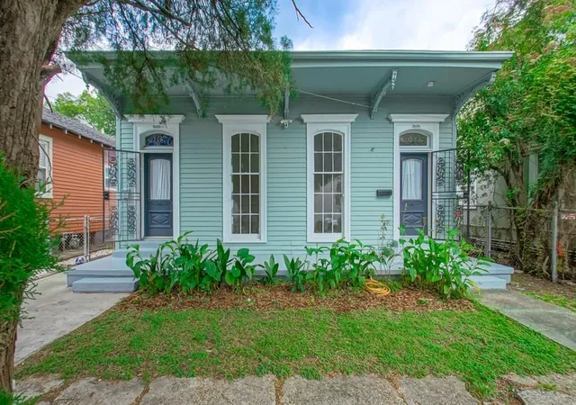 Photo 1 of Multi family home for sale at 2032   34 Cadiz St, New Orleans, LA 70115 | MLS# 2563403 | Listing updated on 2026-08-30