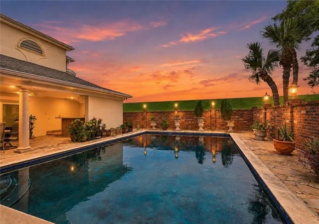 Photo 3 of Single family home for sale at 4969 Folse Dr, Metairie, LA 70006 | MLS# 2561957 | Listing updated on 2026-09-03