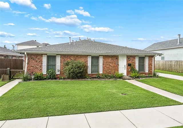 Multi family home for sale at 6017 19 Bellaire Dr, New Orleans, LA 70124 | MLS# 2564969