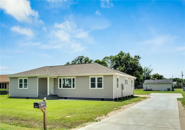 Photo 1 of Single family home for sale at 514 Milling Ave, Luling, LA 70070 | MLS# 2563696 | Listing updated on 2026-09-15