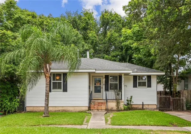 Photo 1 of Single family home for sale at 512 Henry Landry Ave, Metairie, LA 70003 | MLS# 2564572 | Listing updated on 2026-09-23
