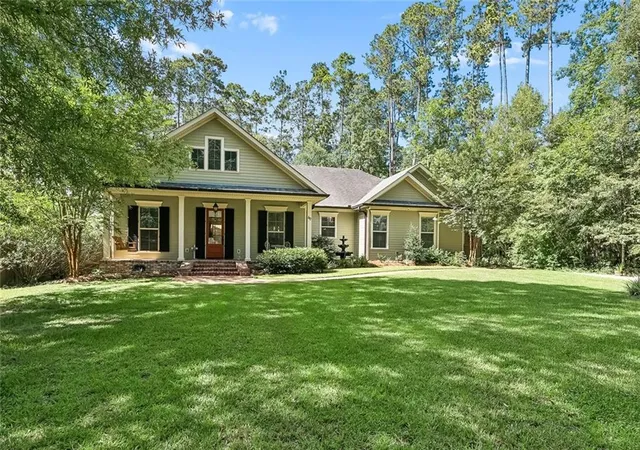 Photo 1 of Single family home for sale at 50 Begonia Dr, Covington, LA 70433 | MLS# 2565297 | Listing updated on 2026-09-08