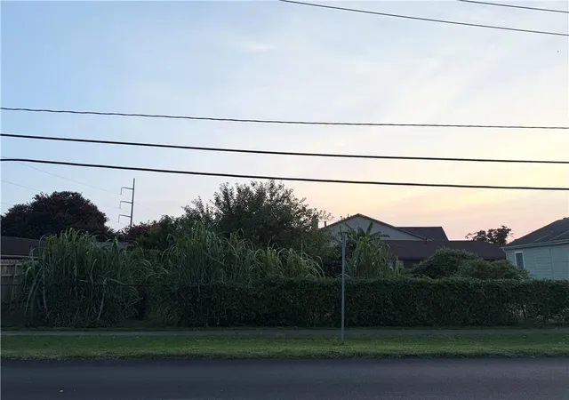 Photo 3 of Land for sale at 308 N Turnbull Dr, Metairie, LA 70001 | MLS# 2565620 | Listing updated on 2026-09-23