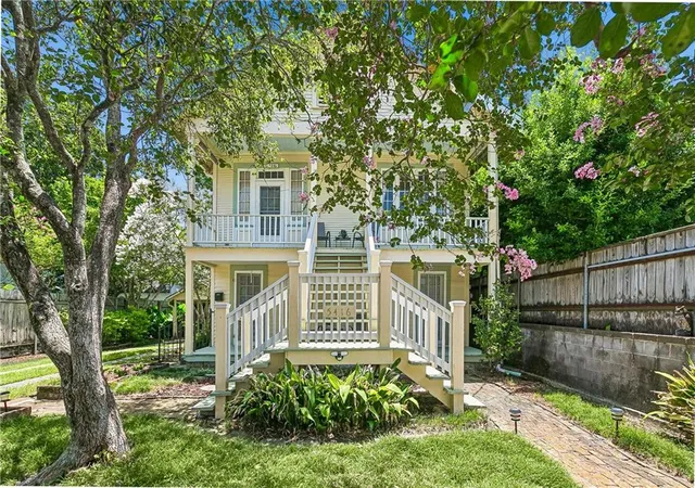 Photo 1 of Single family home for sale at 5416 Lasalle St, New Orleans, LA 70115 | MLS# 2564386 | Listing updated on 2026-09-30