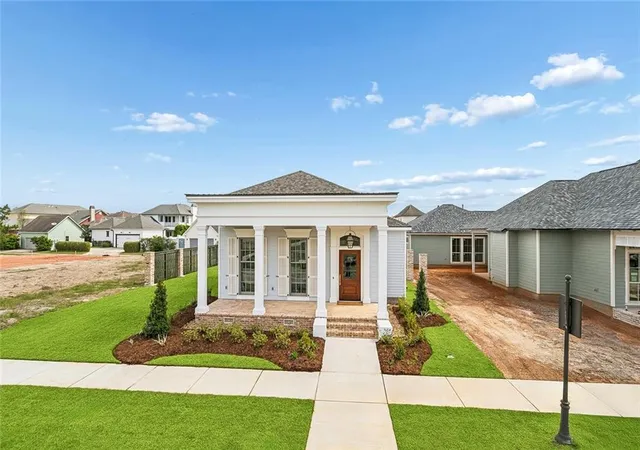 Photo 2 of Single family home for sale at 508 Mount Hope Ct, Covington, LA 70433 | MLS# 2566051 | Listing updated on 2026-09-21
