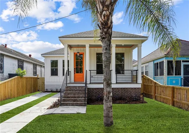 Photo 2 of Single family home for sale at 4402 Saint Anthony Ave, New Orleans, LA 70122 | MLS# 2566435 | Listing updated on 2026-09-19