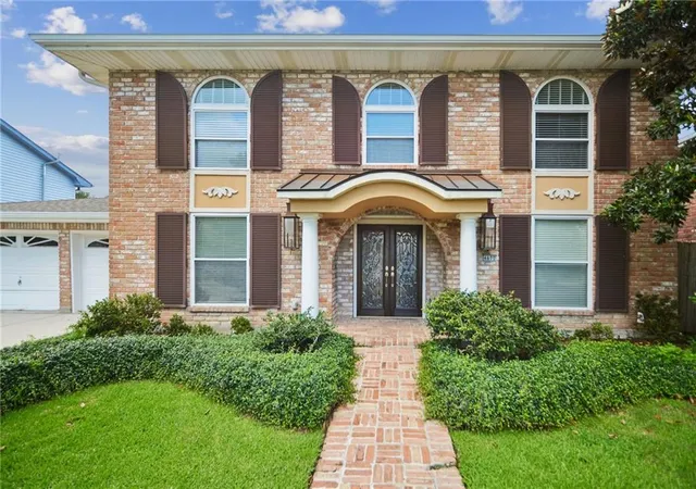 Photo 3 of Single family home for sale at 4600 Carthage St, Metairie, LA 70002 | MLS# 2565514 | Listing updated on 2026-09-18