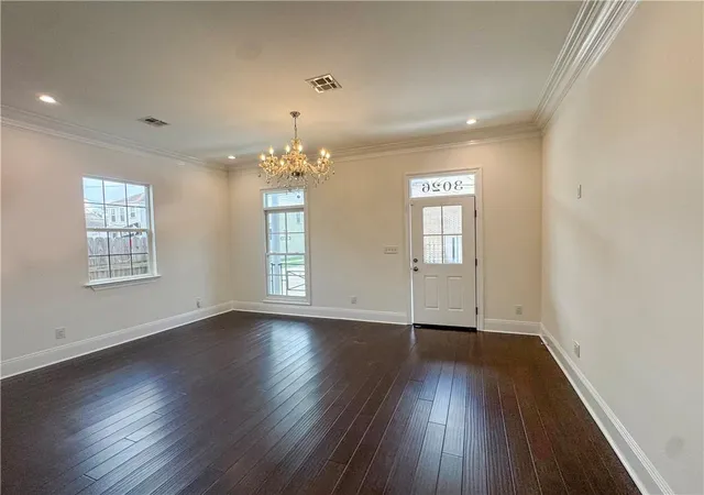 Photo 3 of Single family home for sale at 3026 S Saratoga St, New Orleans, LA 70115 | MLS# 2564301 | Listing updated on 2026-10-01