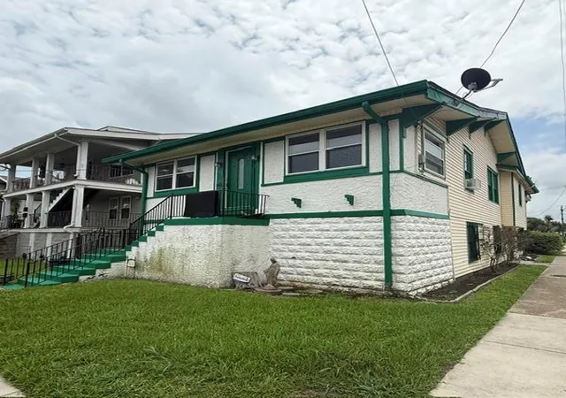Photo 1 of Single family home for sale at 4236 S Roman St, New Orleans, LA 70125 | MLS# 2566264 | Listing updated on 2026-09-16