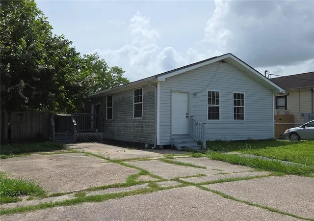 Photo 1 of Single family home for sale at 4935 Dodt Ave, New Orleans, LA 70126 | MLS# 2566688 | Listing updated on 2026-08-31