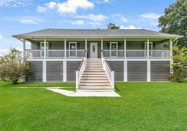 Single family home for sale at 8089 Hermitage Dr, Denham Springs, LA 70726 | MLS# 2566579