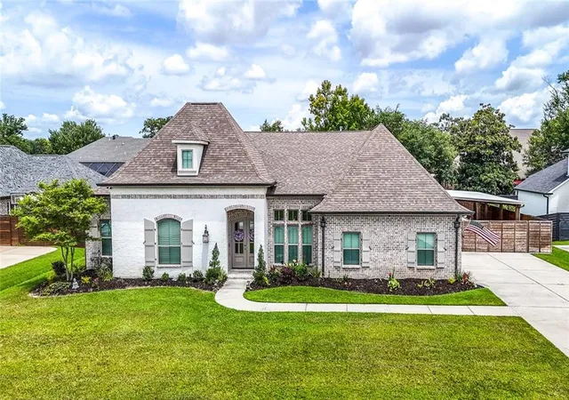 Photo 1 of Single family home for sale at 559 N Caleb Dr, Slidell, LA 70461 | MLS# 2566632 | Listing updated on 2026-09-02