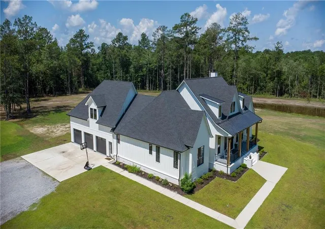 Photo 3 of Single family home for sale at 72553 Tiffany Farms Rd, Covington, LA 70433 | MLS# 2566175 | Listing updated on 2026-09-27