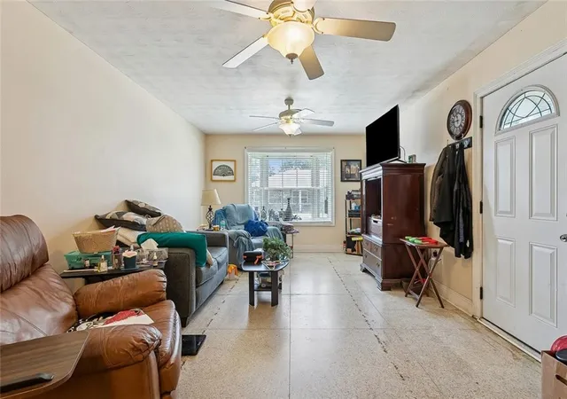Photo 2 of Multi family home for sale at 2514 Victor St, Chalmette, LA 70043 | MLS# 2566776 | Listing updated on 2026-09-08