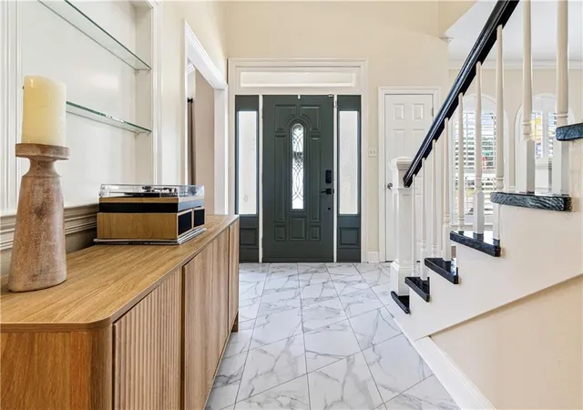 Photo 4 of Single family home for sale at 1 Veeda Ct, River Ridge, LA 70123 | MLS# 2566823 | Listing updated on 2026-10-04