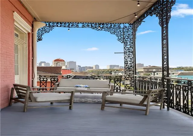 Listing Photo 3 - Condo for sale in building located at 1212 N Rampart St, New Orleans, LA 70116 - Unit #400