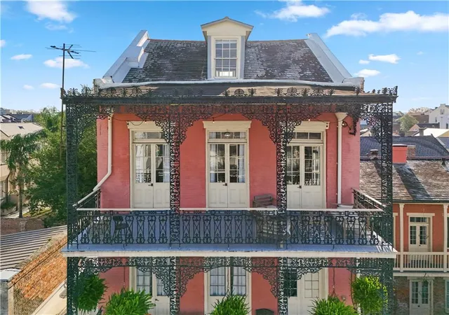 Listing Photo 5 - Condo for sale in building located at 1212 N Rampart St, New Orleans, LA 70116 - Unit #400