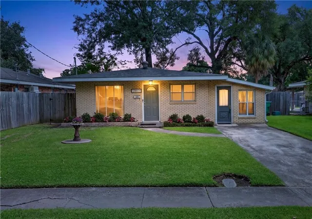 Photo 2 of Single family home for sale at 10617 Salem St, River Ridge, LA 70123 | MLS# 2567045 | Listing updated on 2026-09-21