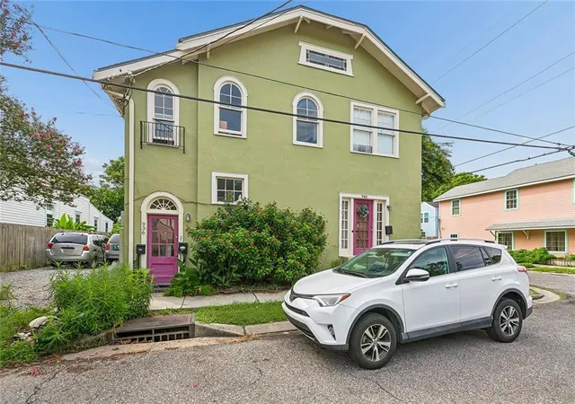 Photo 2 of Condo for sale at 936 Joliet St #B, New Orleans, LA 70118 | MLS# 2567028 | Listing updated on 2026-09-10
