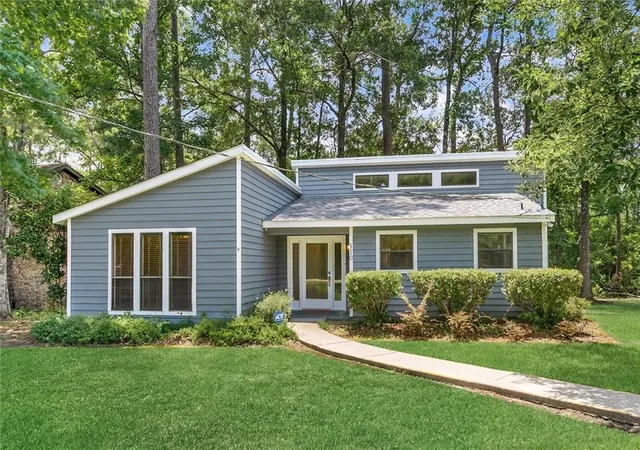 Photo 1 of Single family home for sale at 519 W 7th Avenue, Covington, LA 70433 | MLS# 2567235 | Listing updated on 2026-09-22
