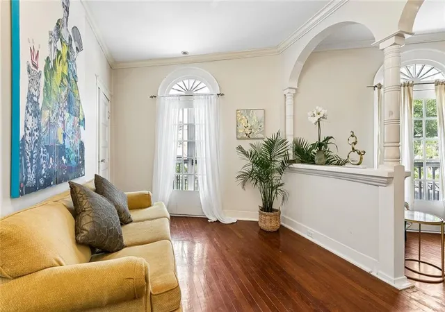 Photo 3 of Multi family home for sale at 330 Dahlia St, Metairie, LA 70005 | MLS# 2564308 | Listing updated on 2026-08-30