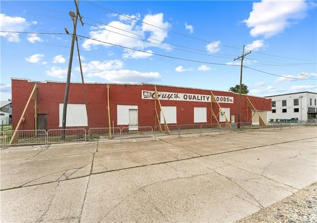 Photo 3 of Land for sale at 300 N Cate St, Hammond, LA 70401 | MLS# 2567452 | Listing updated on 2026-09-16