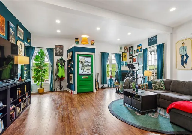 Sale Pending at 639 Patterson St, New Orleans, LA 70114 | MLS# 2567687 | Listing updated on 2026-09-21