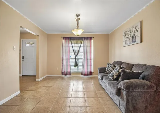 Photo 3 of Sale Pending at 7230 Ridgefield Dr, New Orleans, LA 70128 | MLS# 2567461 | Listing updated on 2026-09-04