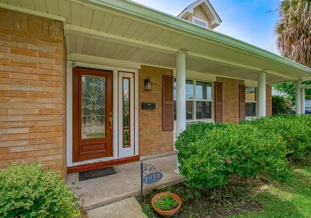 Photo 4 of Single family home for sale at 1919 Beck St, New Orleans, LA 70131 | MLS# 2567789 | Listing updated on 2026-09-03