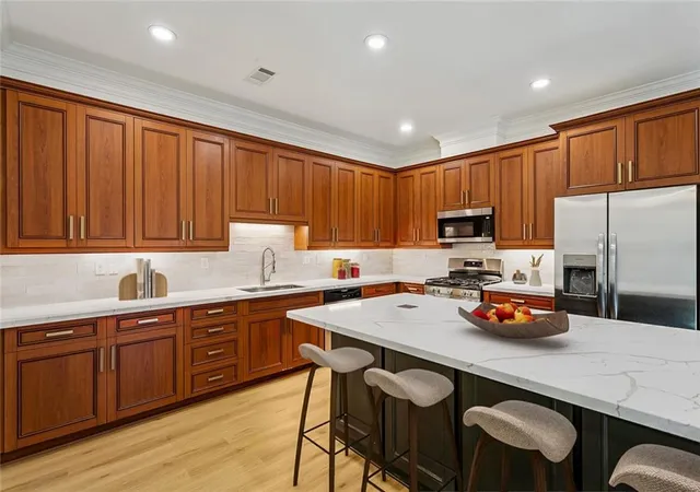 Photo 3 of Townhouse for sale at 201 Rue Esplanade, Mandeville, LA 70471 | MLS# 2568023 | Listing updated on 2026-09-21