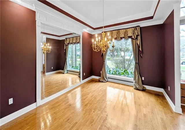 Photo 3 of Single family home for sale at 3728 Lake Michel Dr, Gretna, LA 70056 | MLS# 2567806 | Listing updated on 2026-09-17