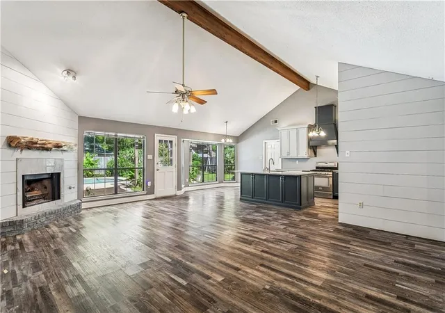 Photo 4 of Single family home for sale at 16 Cara Ct, Mandeville, LA 70471 | MLS# 2568182 | Listing updated on 2026-09-21