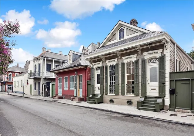 Photo 3 of House for sale at 622- 24 Burgundy St, New Orleans, LA 70112 | MLS# 2568255 | Listing updated on 2026-10-05