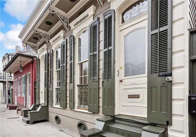 Photo 4 of House for sale at 622- 24 Burgundy St, New Orleans, LA 70112 | MLS# 2568255 | Listing updated on 2026-10-05