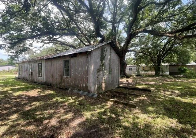Photo 3 of Single family home for sale at 177 Velie St, Ponchatoula, LA 70454 | MLS# 2568060 | Listing updated on 2026-09-10