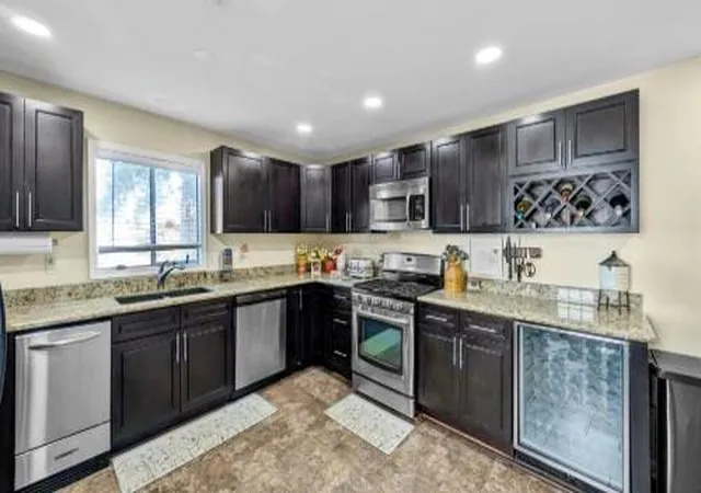 Photo 3 of Single family home for sale at 809 Cathy Ave, Metairie, LA 70003 | MLS# 2568332 | Listing updated on 2026-08-30