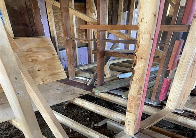 Photo 12 of Multi family home for sale at 2012 Elm St, Harvey, LA 70058 | MLS# 2568388 | Listing updated on 2026-10-07