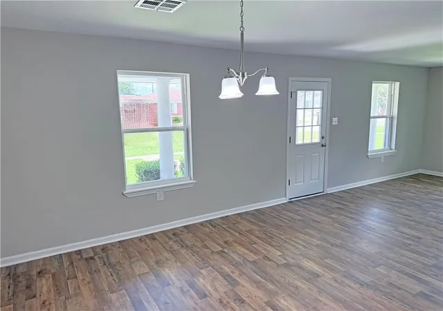 Photo 3 of Single family home for sale at 805 Garden Rd, Marrero, LA 70072 | MLS# 2568461 | Listing updated on 2026-09-18