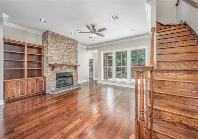 Photo 2 of Single family home for sale at 140 Kathie Dr, Ponchatoula, LA 70454 | MLS# 2568123 | Listing updated on 2026-08-31