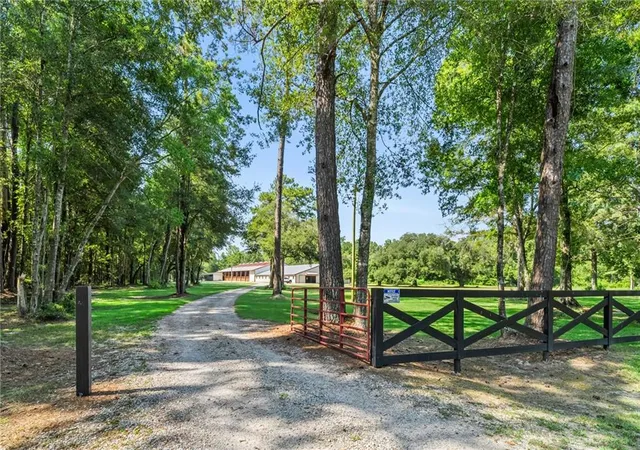 Photo 1 of Land for sale at 0 Meadowlark Dr, Covington, LA 70433 | MLS# 2567691 | Listing updated on 2026-09-03